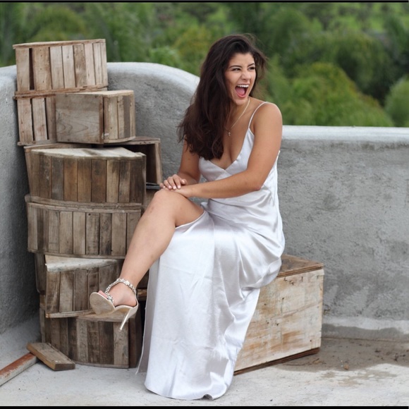 Meet your Posher, Marcela - Picture 7 of 7